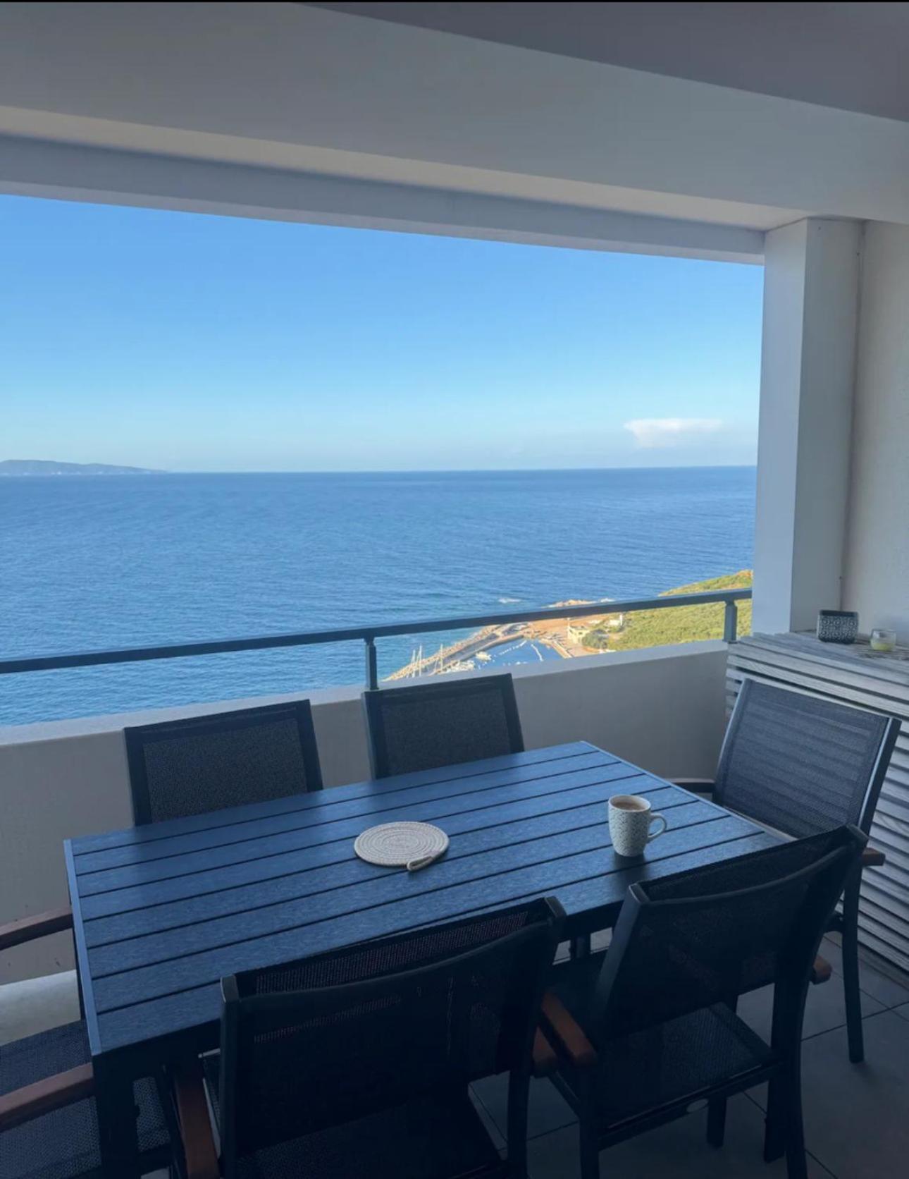 T4 Standing A Cargese Apartment Bagian luar foto